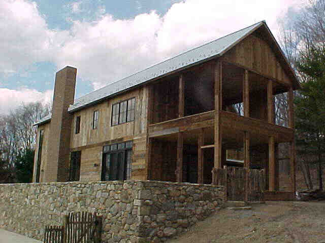 Building photograph for 33 LAWSON ROAD